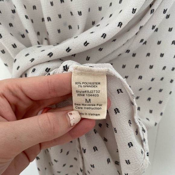 Sweet WANDERER printed sleeveless top / blouse in women’s size M - Picture 6 of 7